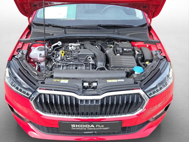 Škoda Fabia Tour – image 15 of 22