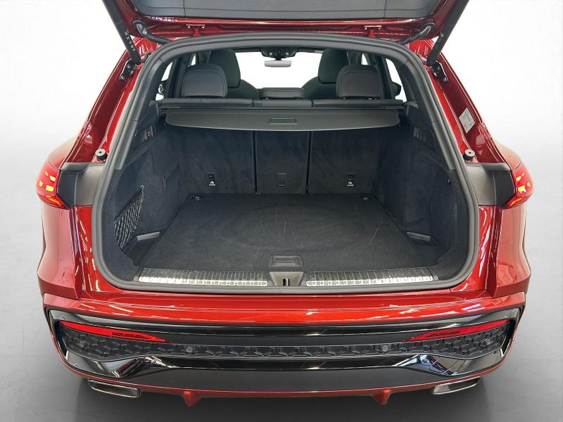 Audi Q5 S line – image 11 of 17
