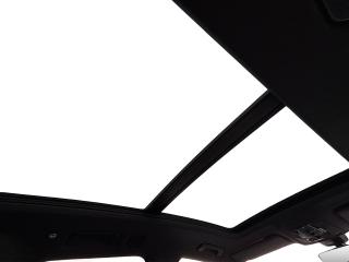 Audi Q5 S line – image 10 of 22