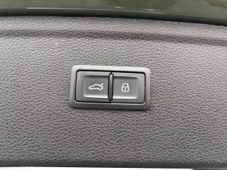 Audi Q5 S line – image 12 of 22