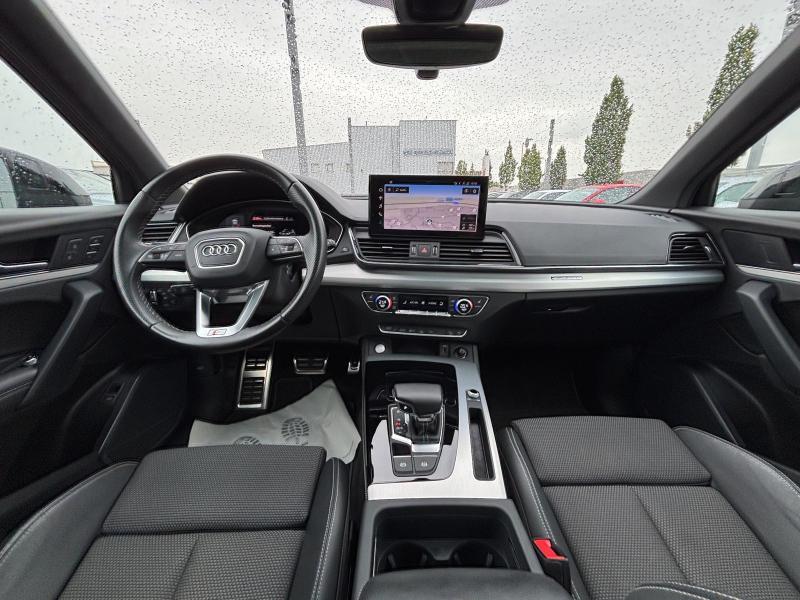 Audi Q5 S line – image 7 of 22
