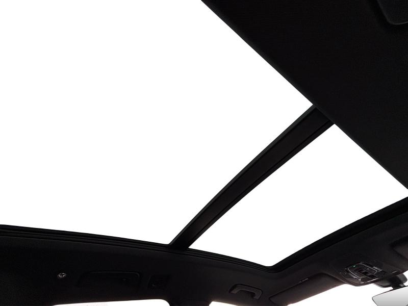 Audi Q5 S line – image 10 of 22