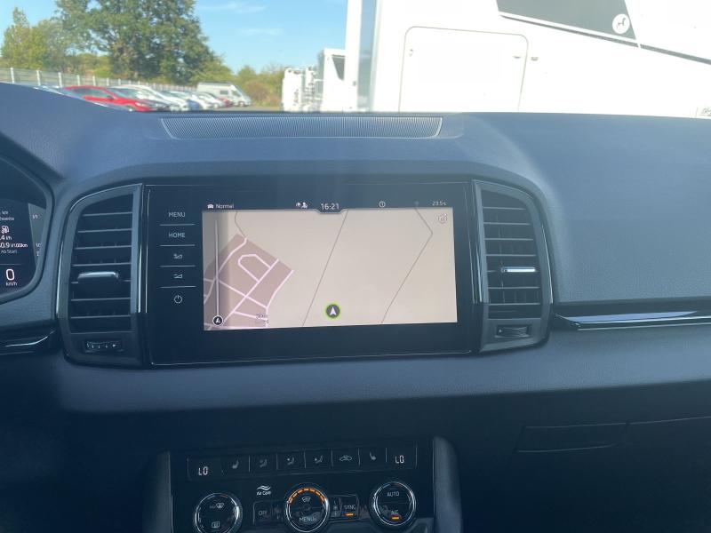 Škoda Karoq Sportline – image 6 of 24