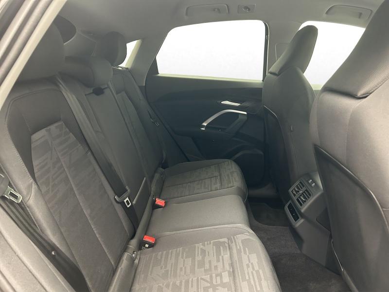 Audi Q5 Sportback S line – image 16 of 20