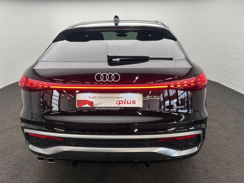 Audi Q5 Sportback S line – image 19 of 20