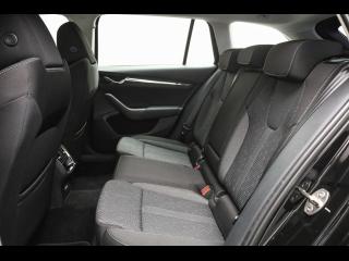 Škoda Octavia Style – image 22 of 25