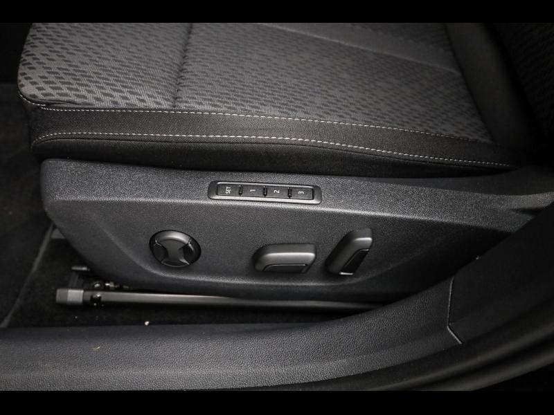 Škoda Octavia Style – image 19 of 25