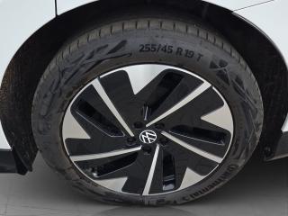 Volkswagen ID.7 PRO – image 12 of 17