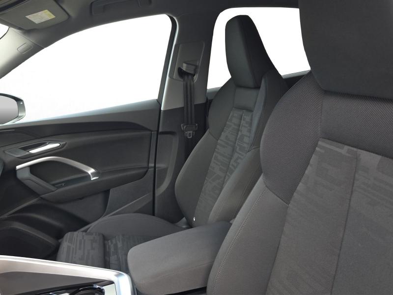 Audi Q5 Sportback S line – image 10 of 18