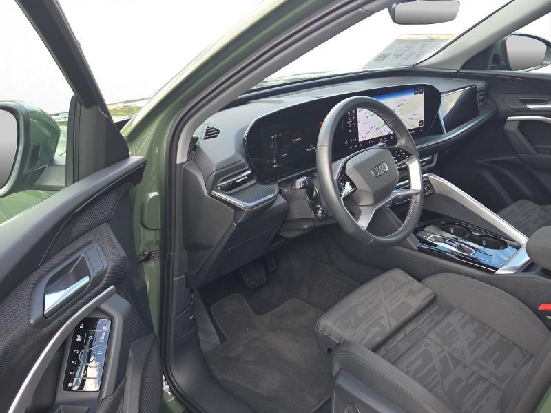 Audi Q5 Sportback S line – image 14 of 18