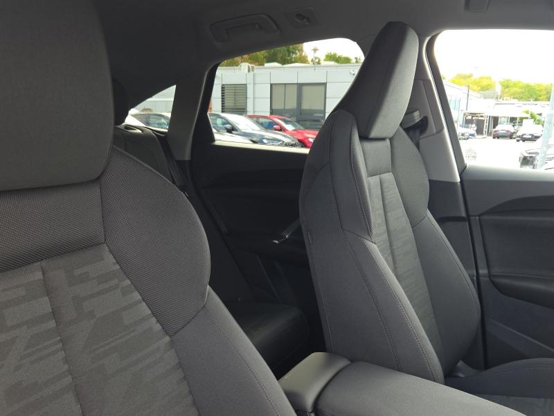 Audi Q5 Sportback S line – image 17 of 18