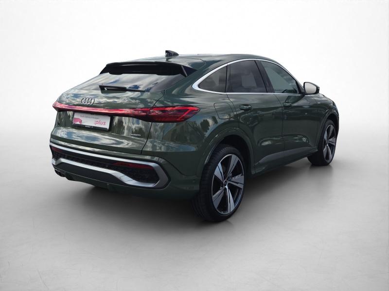 Audi Q5 Sportback S line – image 18 of 18