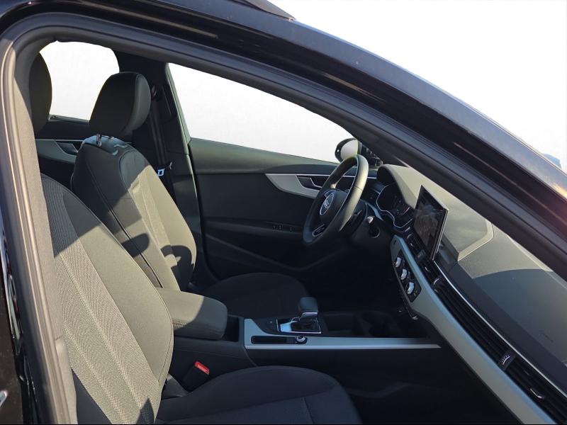 Audi A4 Avant – image 4 of 21