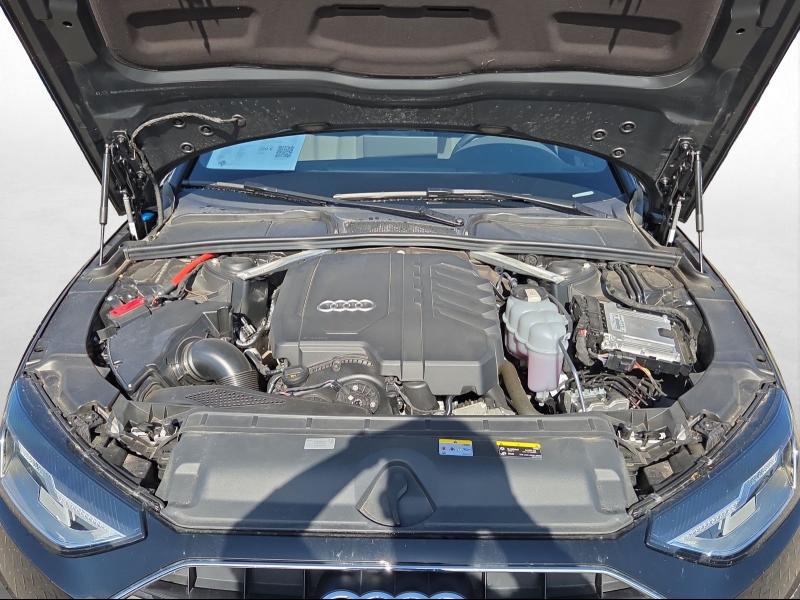 Audi A4 Avant – image 18 of 21