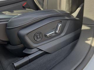 Audi Q8 S line – image 15 of 22