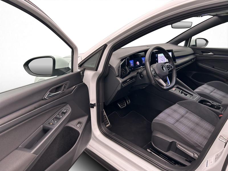 Volkswagen Golf GTE – Bild 14 von 17
