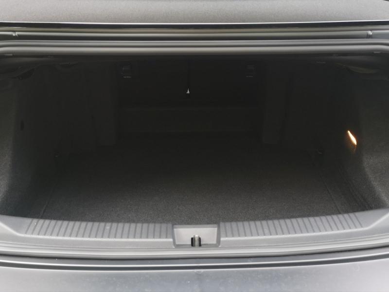 Volkswagen T-Roc Cabriolet Edition – Bild 11 von 21