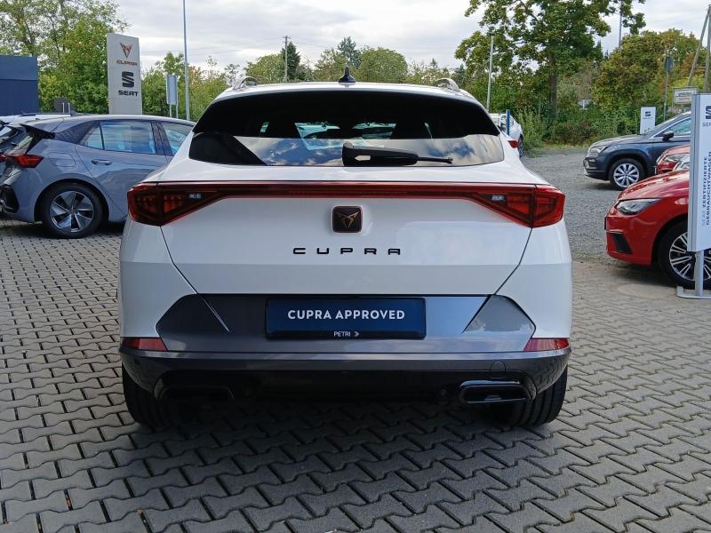 Cupra Formentor – image 16 of 18
