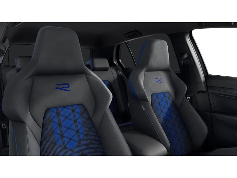 Volkswagen Golf R – image 9 of 10