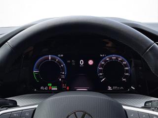 Volkswagen Golf Style – image 9 of 21