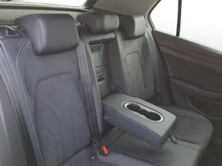 Volkswagen Golf Style – image 16 of 21
