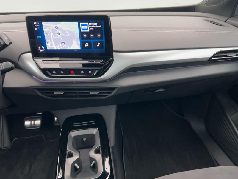 Volkswagen ID.4 Pro Performance – image 6 of 17