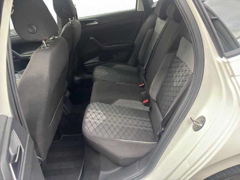 Volkswagen Polo R-Line – image 14 of 16