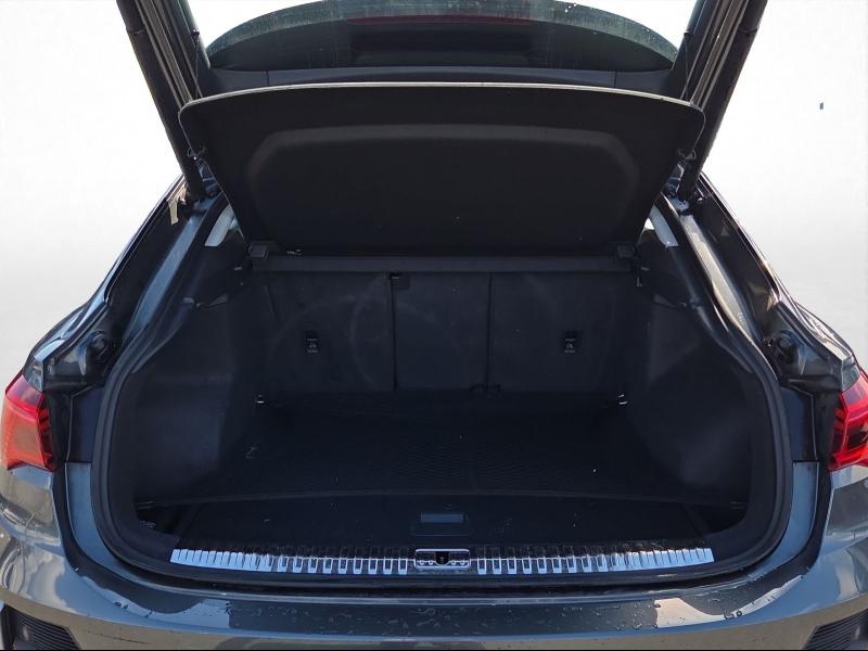 Audi Q3 Sportback S line – image 11 of 20