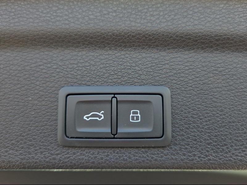 Audi Q3 Sportback S line – image 12 of 20