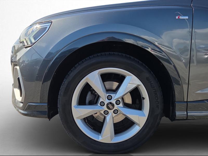Audi Q3 Sportback S line – image 13 of 20