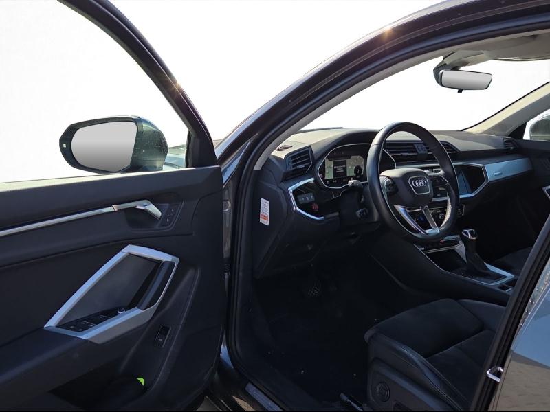 Audi Q3 Sportback S line – image 14 of 20