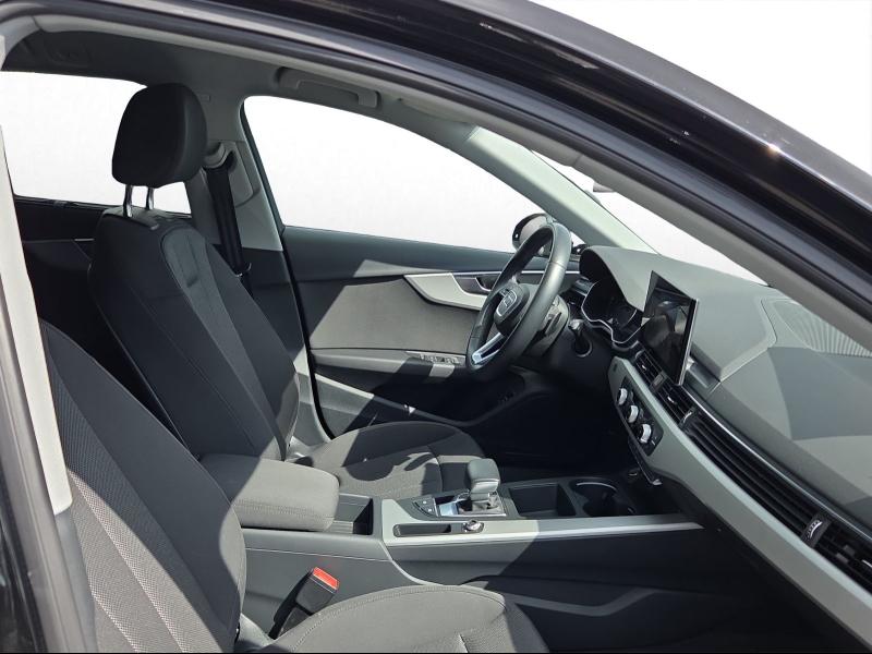 Audi A4 Avant advanced – image 4 of 19