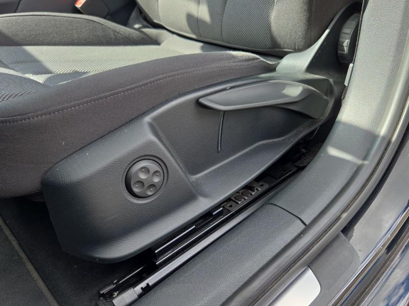 Audi A4 Avant advanced – image 15 of 19