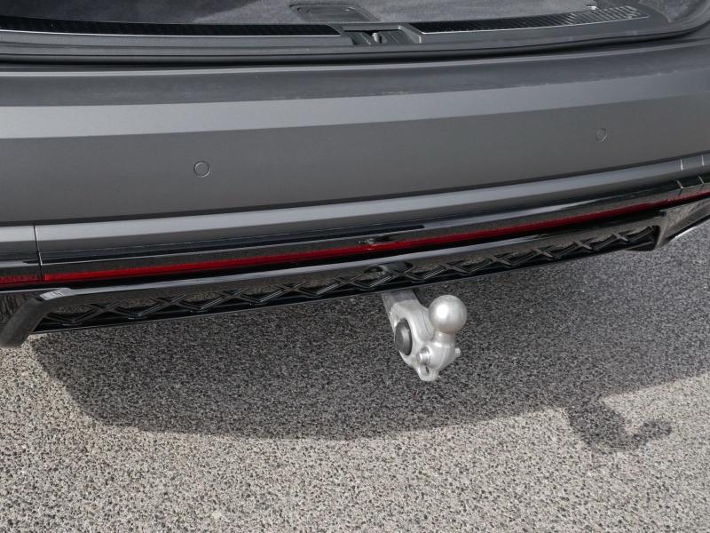 Volkswagen Touareg R-Line – image 24 of 25