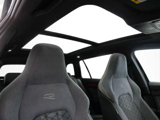 Volkswagen Golf Variant R-Line – image 10 of 24