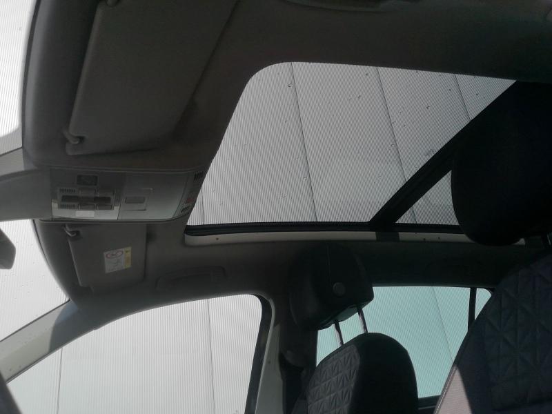 Volkswagen Tiguan LIFE – image 17 of 22