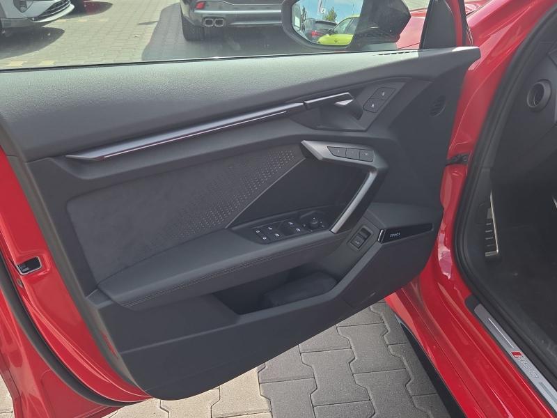 Audi RS 3 Sportback – image 20 of 21