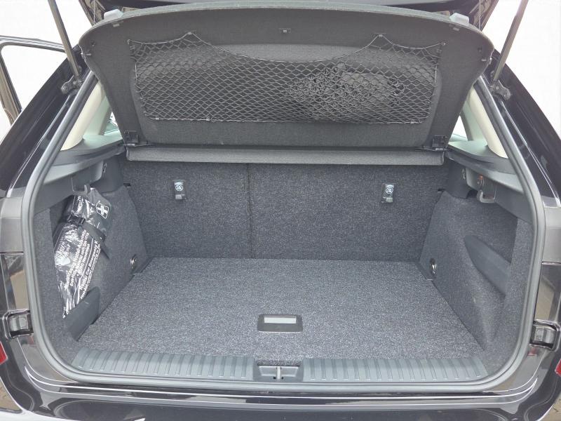 Škoda Kamiq Essence – image 11 of 22
