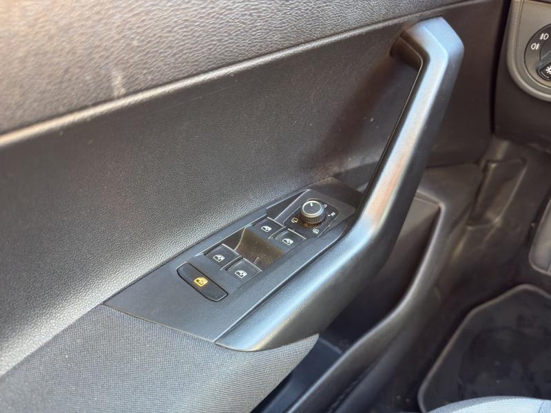 Volkswagen Polo Style – image 11 of 24