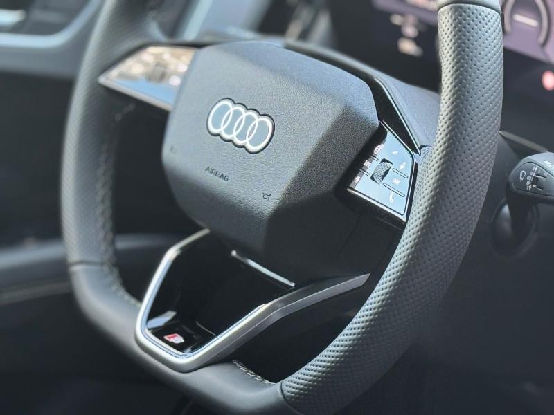 Audi Q4 e-tron Performance – image 10 of 15