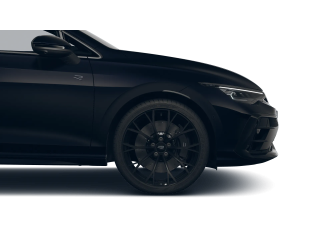 Volkswagen Golf R – image 3 of 10