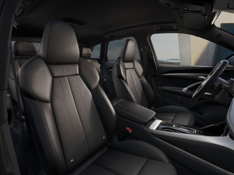Audi Q5 S line – image 5 of 6