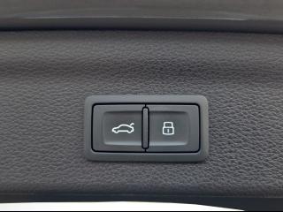 Audi Q3 advanced – image 12 of 21