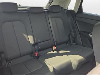 Audi Q3 advanced – image 16 of 21