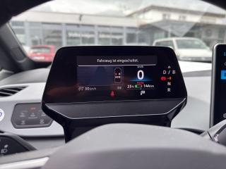 Volkswagen ID.3 Pure – image 9 of 15