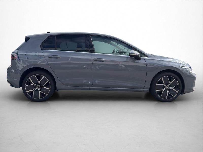 Volkswagen Golf Style – image 3 of 15