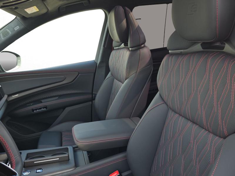 Audi Q7 S line – image 10 of 18