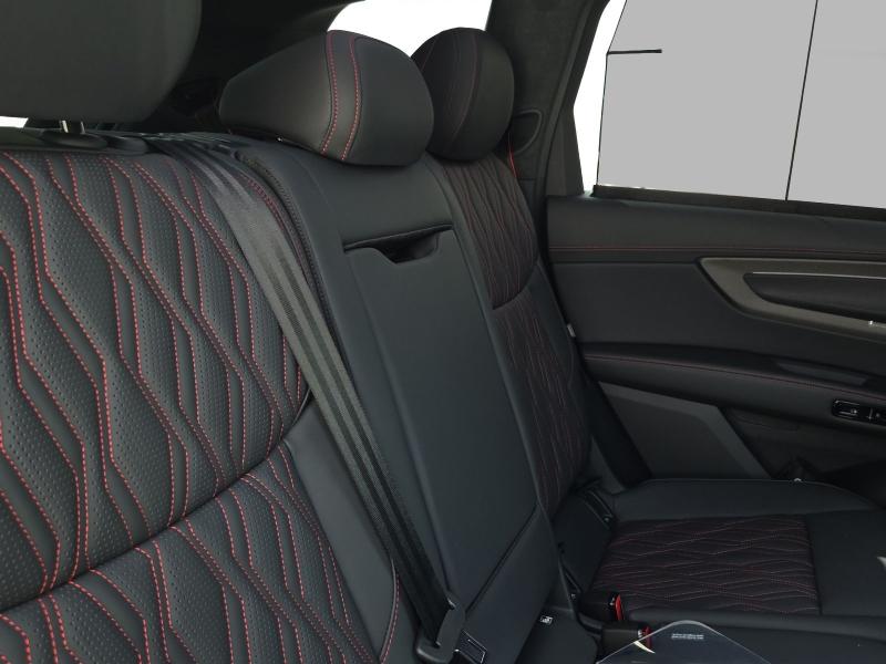 Audi Q7 S line – image 16 of 18