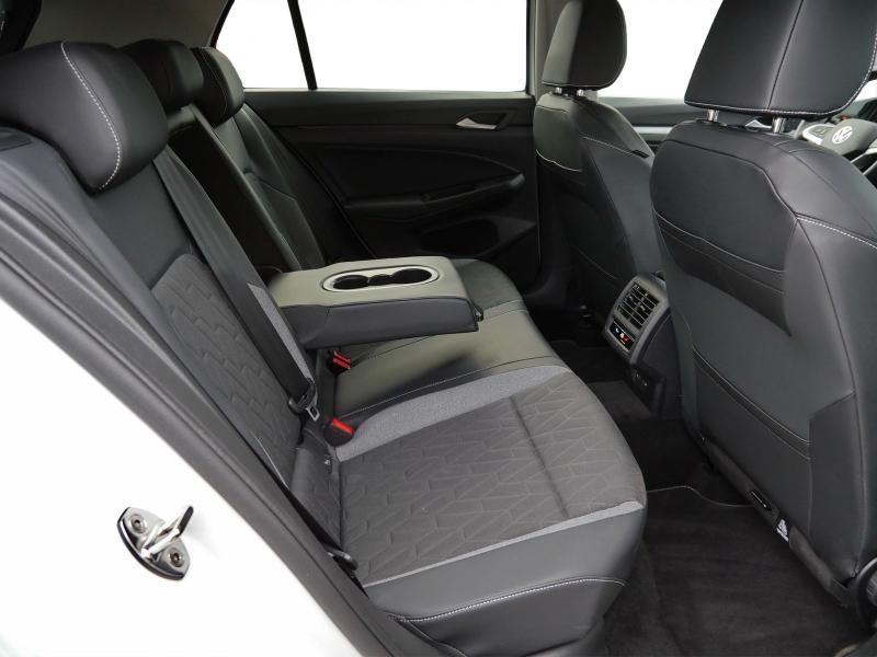 Volkswagen Golf Goal – image 16 of 24
