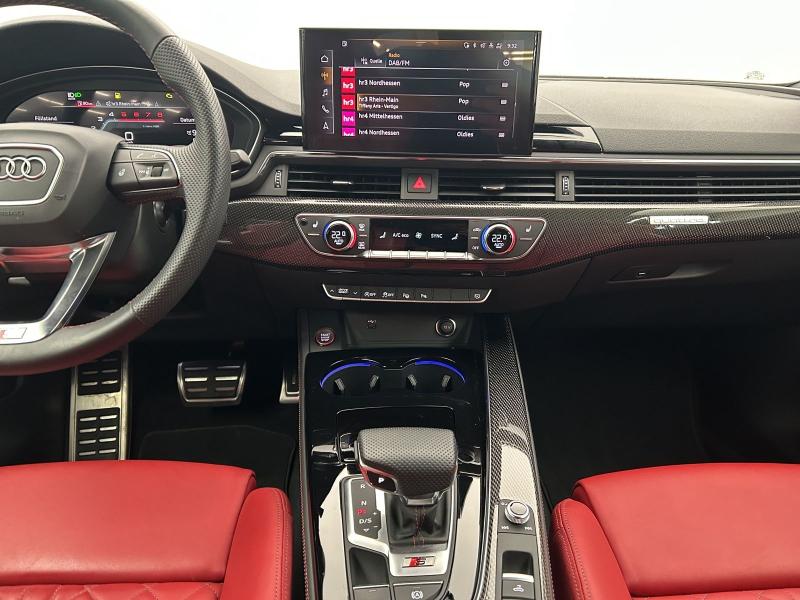 Audi S5 Cabriolet – image 7 of 17